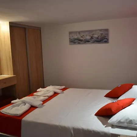 Rodoula Luxury 1 *